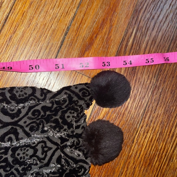 Mitchie’s Matchings scarf brown velvet textured real animal fur Pom pom vintage - Picture 6 of 7